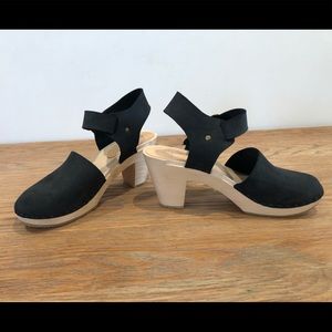 Bryr Clogs: Emma Closed Toe High